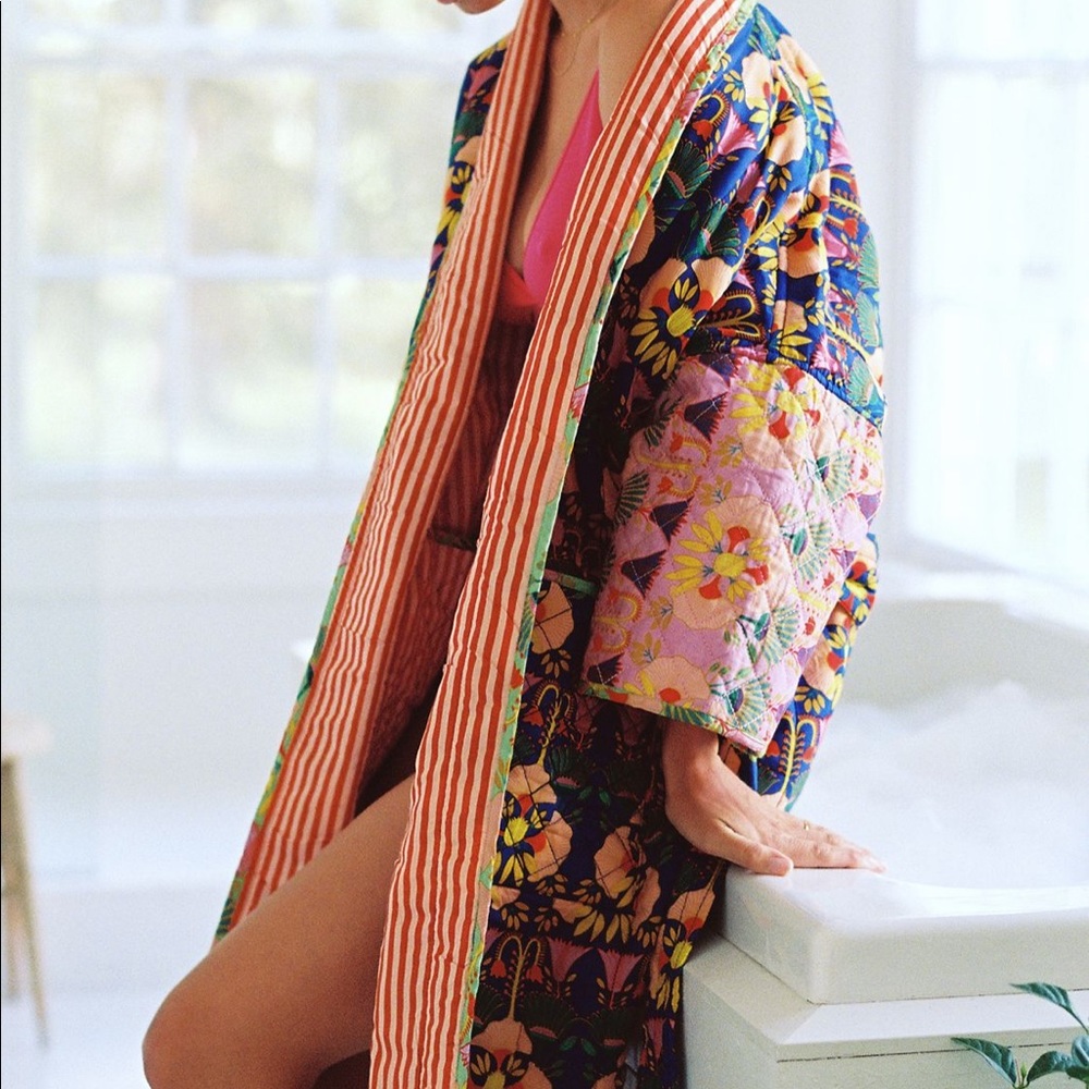 Anthropologie Quilted Reversible Robe M/L